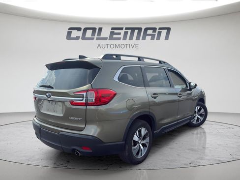 Used 2025 Subaru Ascent Premium AWD/4WD image 5