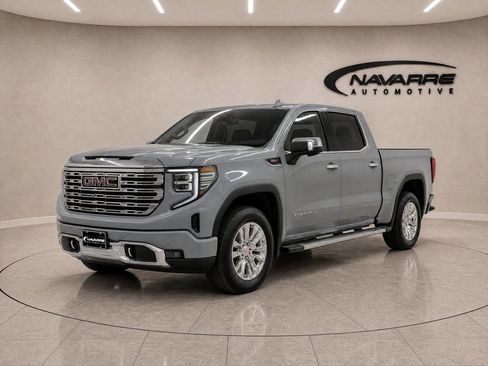 Used 2025 GMC Sierra 1500 Denali AWD/4WD image 3