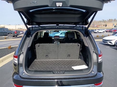 Used 2024 Lincoln Aviator Premiere w/ Premium Package image 31
