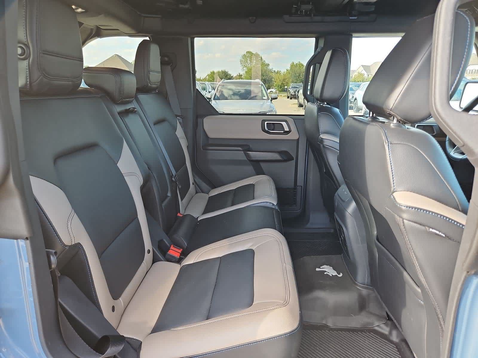 Used 2024 Ford Bronco Wildtrak AWD/4WD image 19