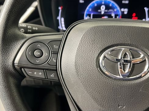 Used 2026 Toyota Corolla LE FWD image 17