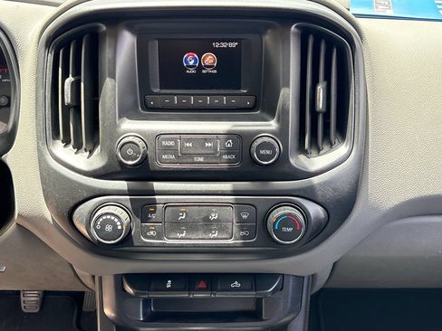 Used 2015 GMC Canyon W/T RWD image 23