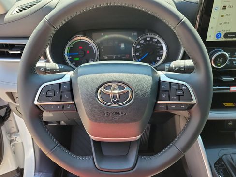 New 2026 Toyota Highlander XLE AWD/4WD image 21