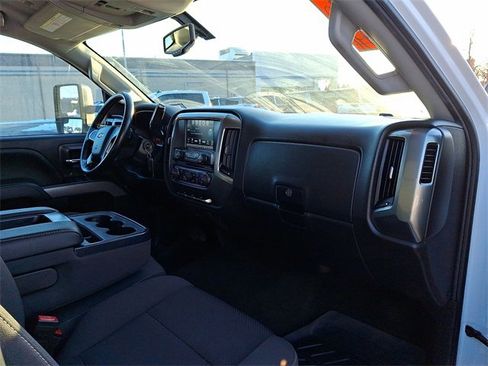 Used 2018 Chevrolet Silverado 2500 LT w/ All Star Edition image 25