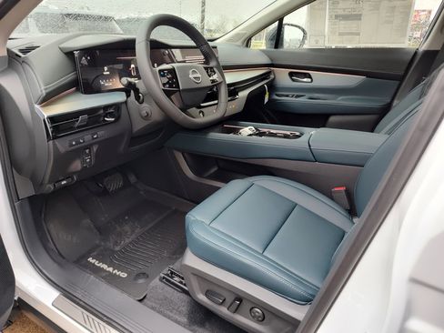 New 2026 Nissan Murano Platinum image 2