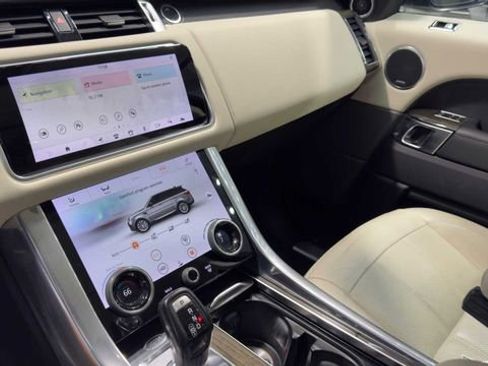 Used 2019 Land Rover Range Rover Sport HSE image 27