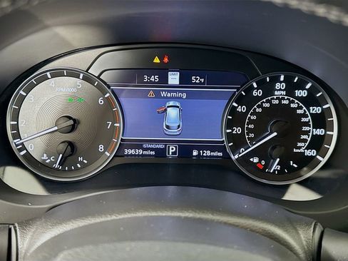 Used 2022 INFINITI QX50 Sensory image 12