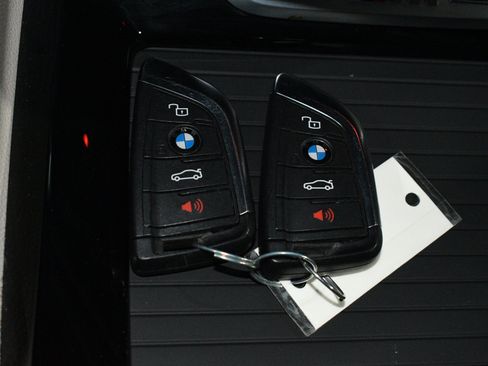 Used 2023 BMW X4 M40i AWD/4WD image 97