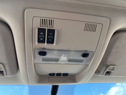 Used 2013 GMC Sierra 2500 SLT w/ Entertainment Package image 30