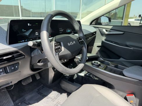 Used 2024 Kia EV6 Wind AWD/4WD image 32