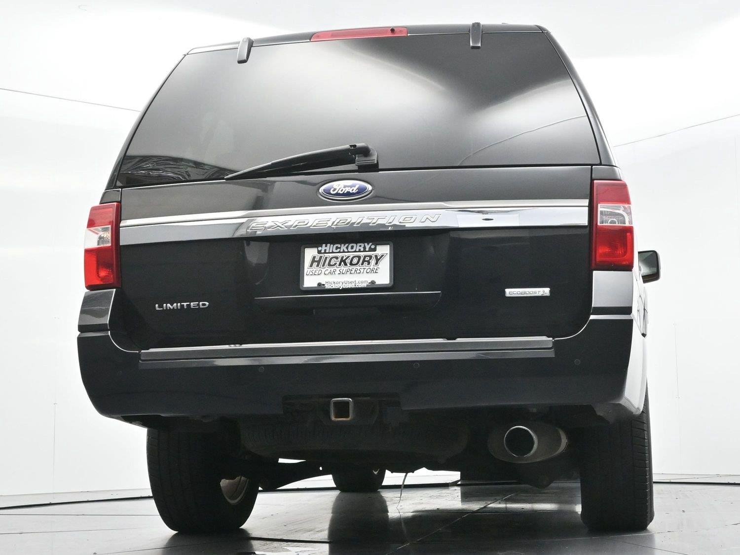 Used 2015 Ford Expedition Limited w/ Equipment Group 301A AWD/4WD image 58