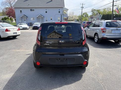 Used 2016 Kia Soul FWD image 5