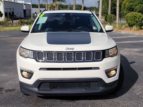 Used 2018 Jeep Compass Latitude w/ Popular Equipment Group FWD image 12