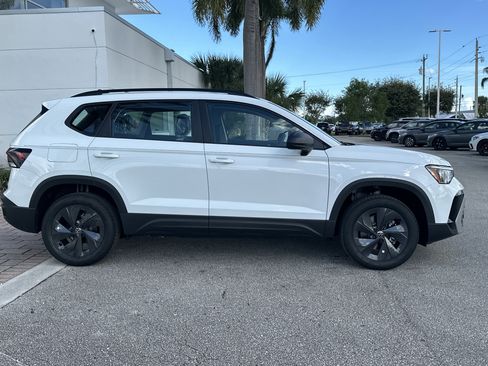 New 2026 Volkswagen Taos S image 5