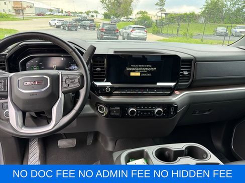 Used 2025 GMC Sierra 1500 SLT AWD/4WD image 14