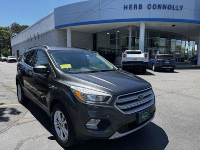 Used 2018 Ford Escape SE w/ SE Sync 3 Package