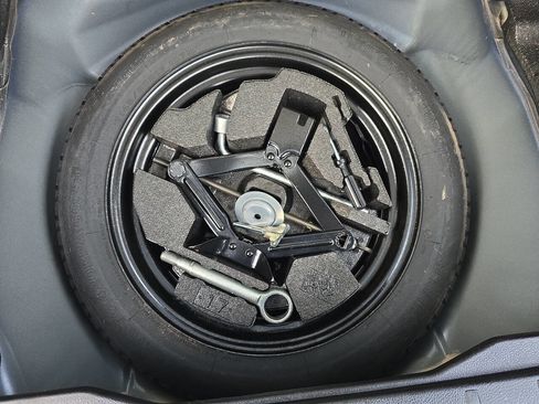 Used 2014 Subaru Forester 2.5i Limited w/ Rugged Package #2 image 29