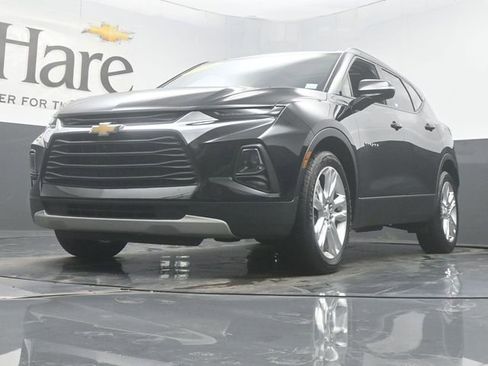 Used 2020 Chevrolet Blazer LT w/ Sound & Technology Package AWD/4WD image 4