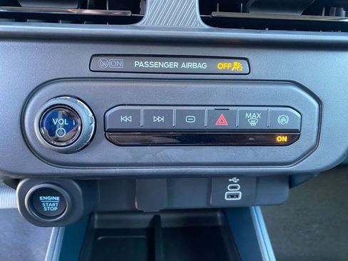 New 2025 Ford Maverick XLT w/ Black Appearance Package image 21