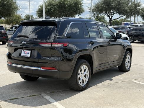 Used 2023 Jeep Grand Cherokee Limited RWD image 5