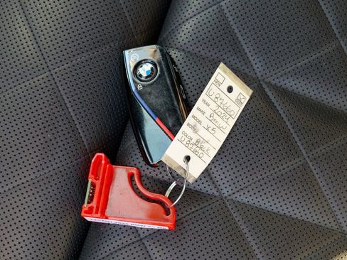 Used 2024 BMW X5 M60i w/ Executive Package image 60