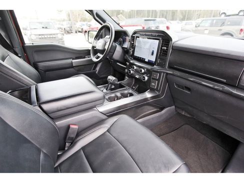 Certified 2022 Ford F150 XLT w/ Equipment Group 302A High image 27