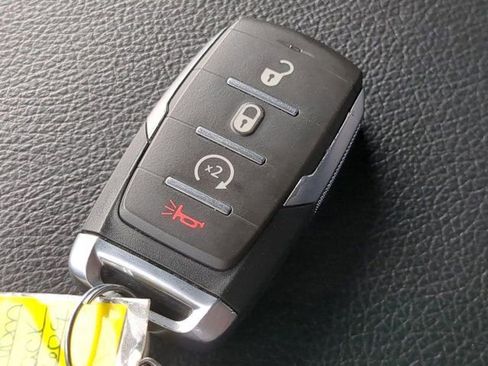 Used 2025 RAM 2500 Big Horn image 28