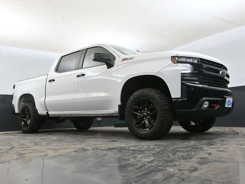 Used 2021 Chevrolet Silverado 1500 LT Trail Boss w/ Convenience Package II AWD/4WD image 13