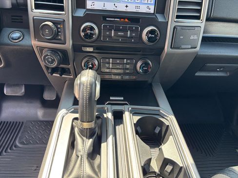 Used 2018 Ford F150 Raptor w/ Equipment Group 802A Luxury AWD/4WD image 12