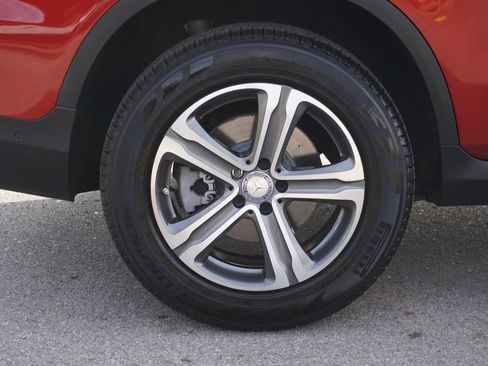 Used 2017 Mercedes-Benz GLC 300 image 12