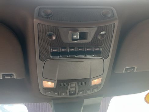 Used 2022 Ford F250 King Ranch w/ King Ranch Ultimate Package AWD/4WD image 12