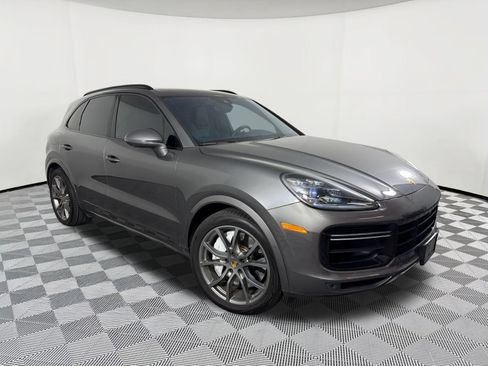 Certified 2020 Porsche Cayenne Turbo AWD/4WD image 7