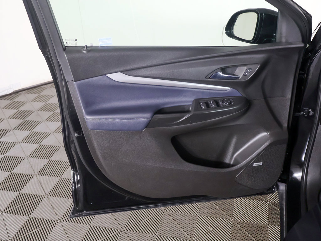 Used 2023 Chevrolet Bolt EUV Premier w/ Sun & Sound Package FWD image 28