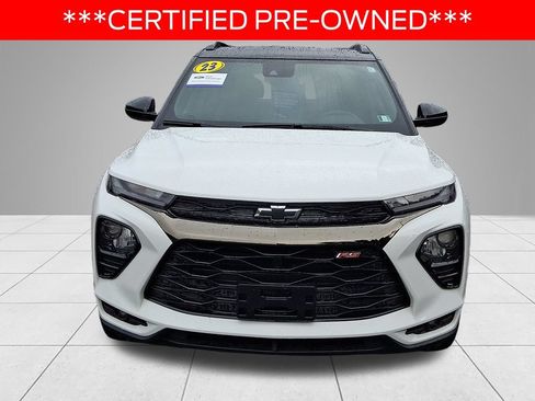 Used 2023 Chevrolet TrailBlazer RS AWD/4WD image 2