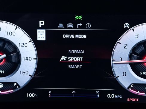 Certified 2025 Kia Sportage SX FWD image 10