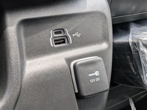 New 2026 RAM ProMaster 2500 w/ Convenience Group FWD image 22