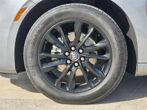 Used 2023 Buick Enclave Avenir w/ Avenir Technology Package image 11