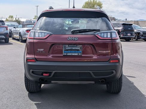 Used 2021 Jeep Cherokee Trailhawk image 5