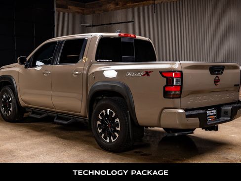Used 2023 Nissan Frontier Pro-X w/ Technology Package image 6