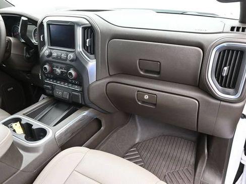 Used 2022 Chevrolet Silverado 1500 LTZ w/ Technology Package AWD/4WD image 35