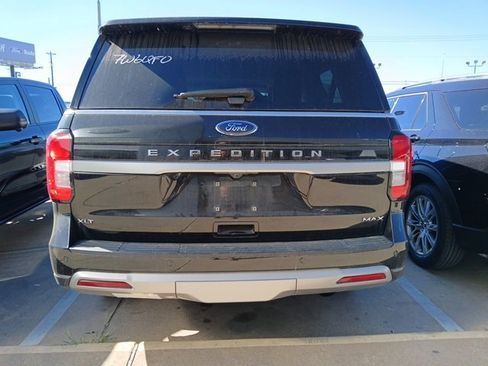 Used 2024 Ford Expedition Max XLT image 6