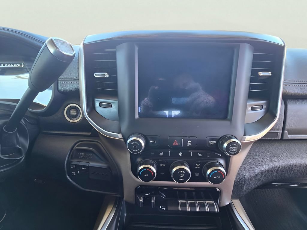 Used 2020 RAM 2500 Laramie w/ Chrome Appearance Group AWD/4WD image 20