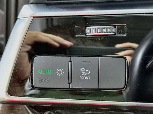 Used 2023 Audi Q7 2.0T Premium Plus w/ Premium Plus Package AWD/4WD image 14