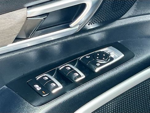 Used 2022 Kia Telluride EX w/ EX Premium Package image 17