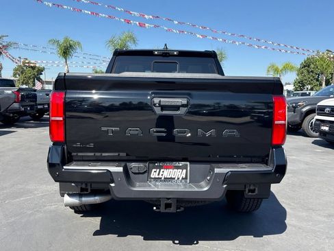 New 2026 Toyota Tacoma TRD Off-Road w/ TRD Off Road Premium Package AWD/4WD image 9