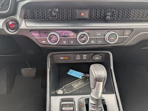 Used 2024 Honda CR-V EX image 15