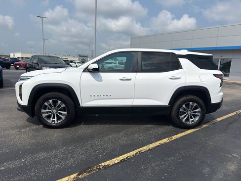Certified 2025 Chevrolet Equinox LT w/ Safety and Technology Package AWD/4WD image 6