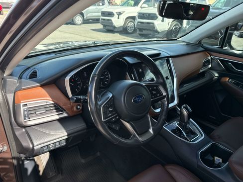 Used 2021 Subaru Outback Touring XT AWD/4WD image 10