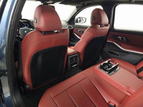 Used 2026 BMW 330i xDrive Sedan w/ Premium Package image 29