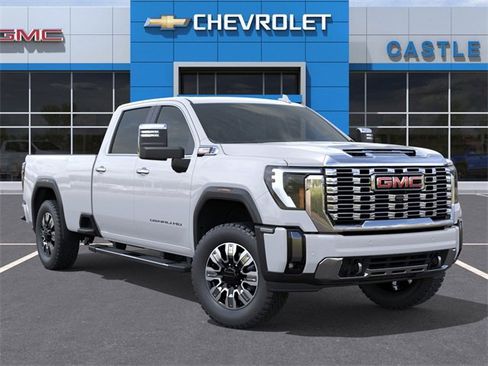 New 2025 GMC Sierra 2500 Denali w/ Technology Package image 7